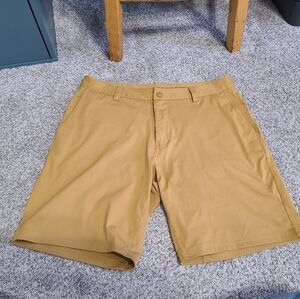 Rhone Yellow Ochre Shorts Size 34